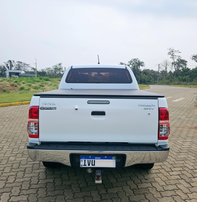 HILUX 2.7 SRV 4X4 CD 16V FLEX 4P AUTOMÁTICO - 2015 - LAJEADO