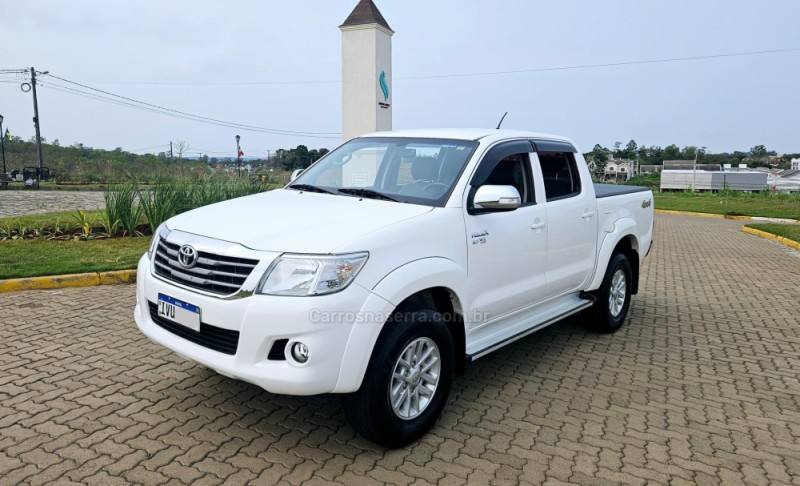 HILUX 2.7 SRV 4X4 CD 16V FLEX 4P AUTOMÁTICO - 2015 - LAJEADO