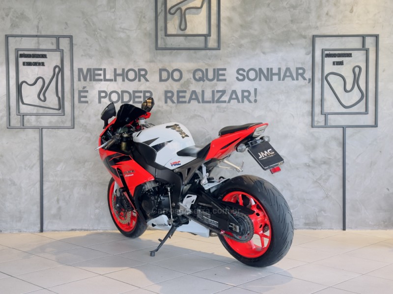 CBR 1000RR FIREBLADE - 2012 - CAXIAS DO SUL