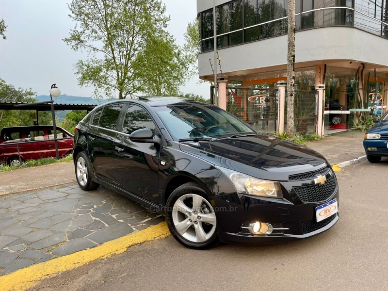 CRUZE 1.8 LTZ SPORT6 16V FLEX 4P AUTOMÁTICO - 2013 - CARLOS BARBOSA