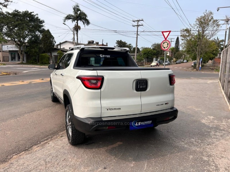 TORO 2.0 16V TURBO DIESEL VOLCANO 4WD AUTOMÁTICO - 2019 - VENâNCIO AIRES