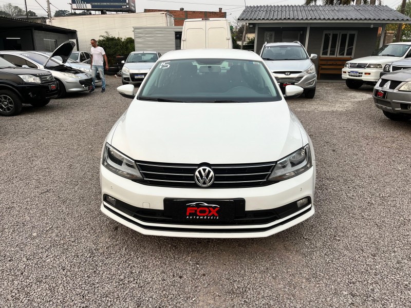 JETTA 2.0 COMFORTLINE FLEX 4P TIPTRONIC - 2015 - CAXIAS DO SUL