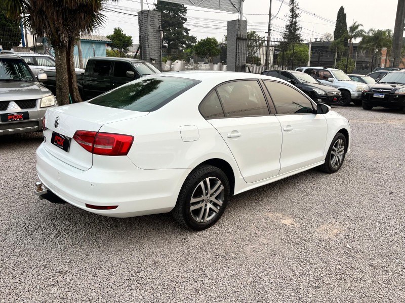 JETTA 2.0 COMFORTLINE FLEX 4P TIPTRONIC - 2015 - CAXIAS DO SUL