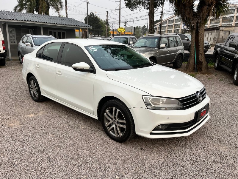 JETTA 2.0 COMFORTLINE FLEX 4P TIPTRONIC - 2015 - CAXIAS DO SUL