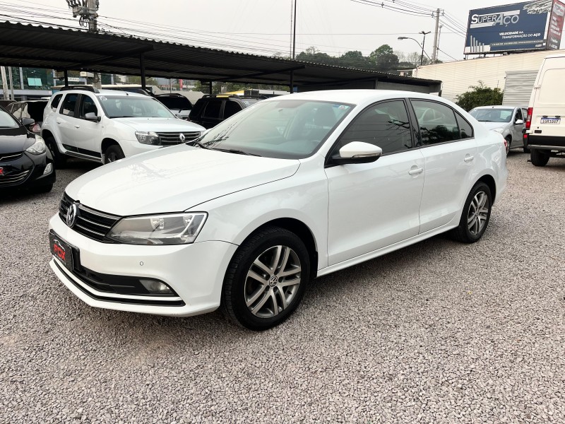 JETTA 2.0 COMFORTLINE FLEX 4P TIPTRONIC