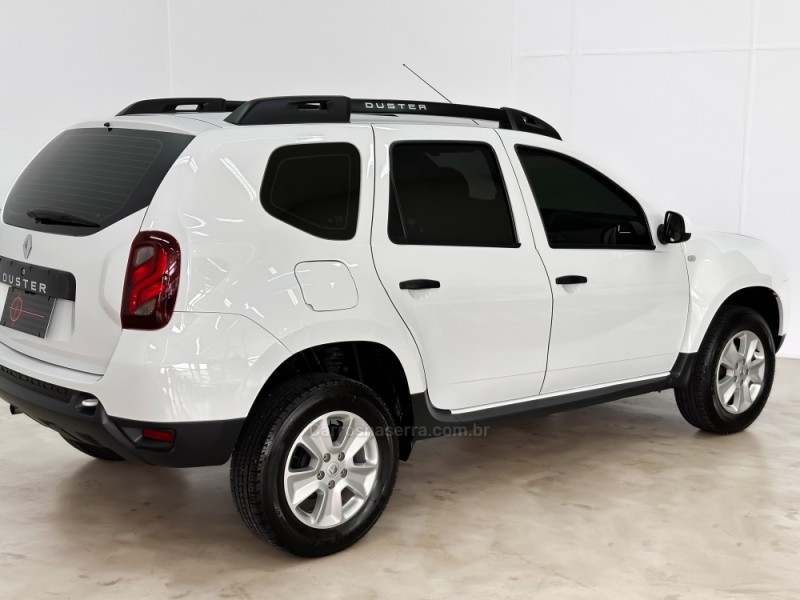 DUSTER 1.6 EXPRESSION 4X2 16V FLEX 4P MANUAL - 2020 - CAXIAS DO SUL