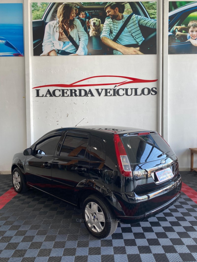 FIESTA 1.6 SE HATCH PLUS 16V FLEX 4P MANUAL - 2007 - TAQUARA