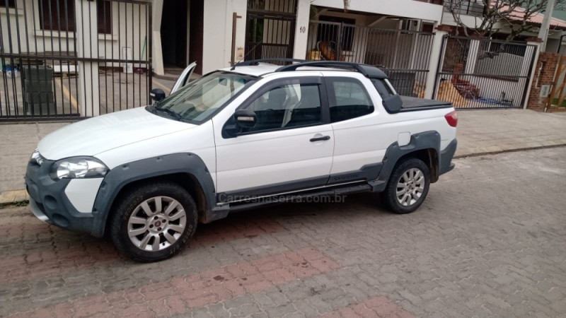 STRADA 1.8 MPI ADVENTURE CD 16V FLEX 3P MANUAL - 2014 - GARIBALDI