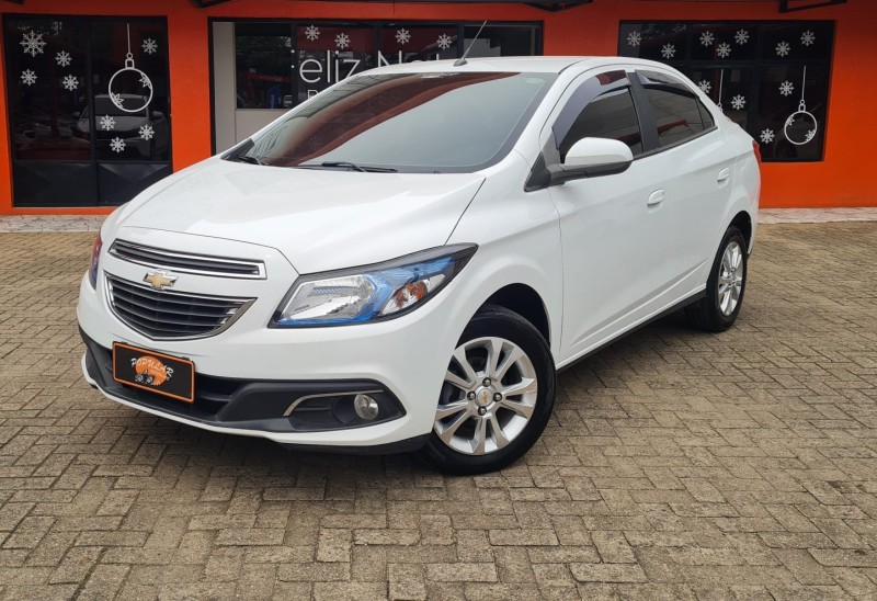 PRISMA 1.4 MPFI LTZ 8V FLEX 4P MANUAL - 2015 - CANELA