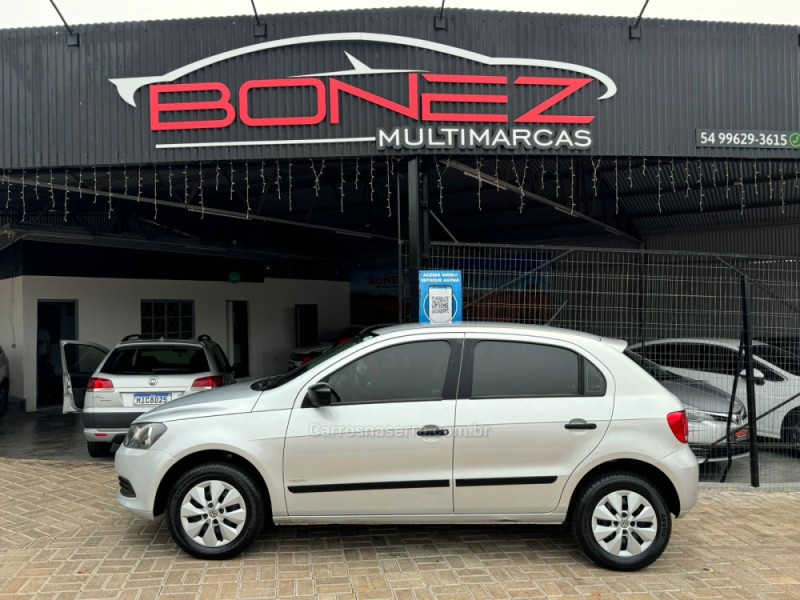 GOL 1.0 MI TREND 8V GASOLINA 2P MANUAL G.III - 2014 - TAPEJARA