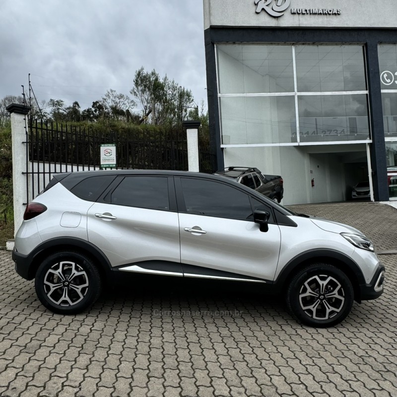 CAPTUR 1.3 ICONIC 16V TURBO FLEX 4P AUTOMÁTICO - 2024 - CAXIAS DO SUL