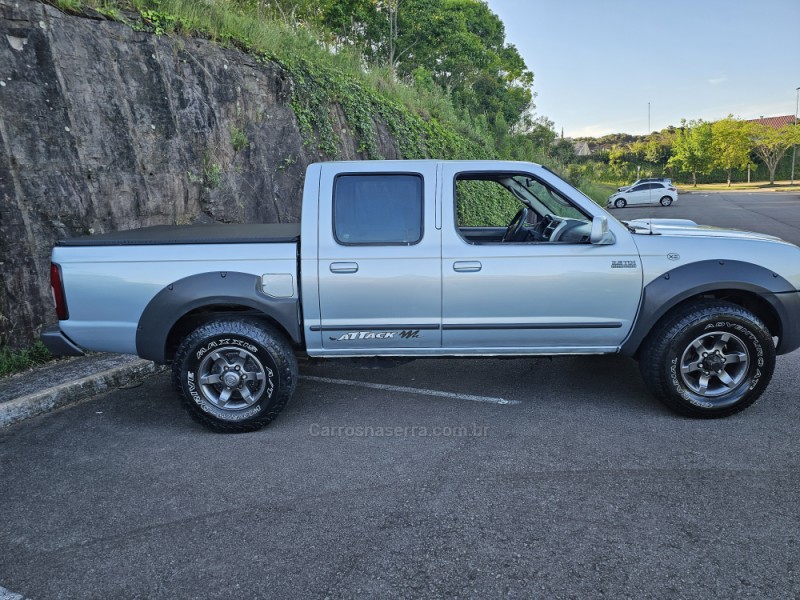 FRONTIER 2.8 SE 4X4 CD TURBO DIESEL 4P MANUAL - 2005 - BENTO GONçALVES