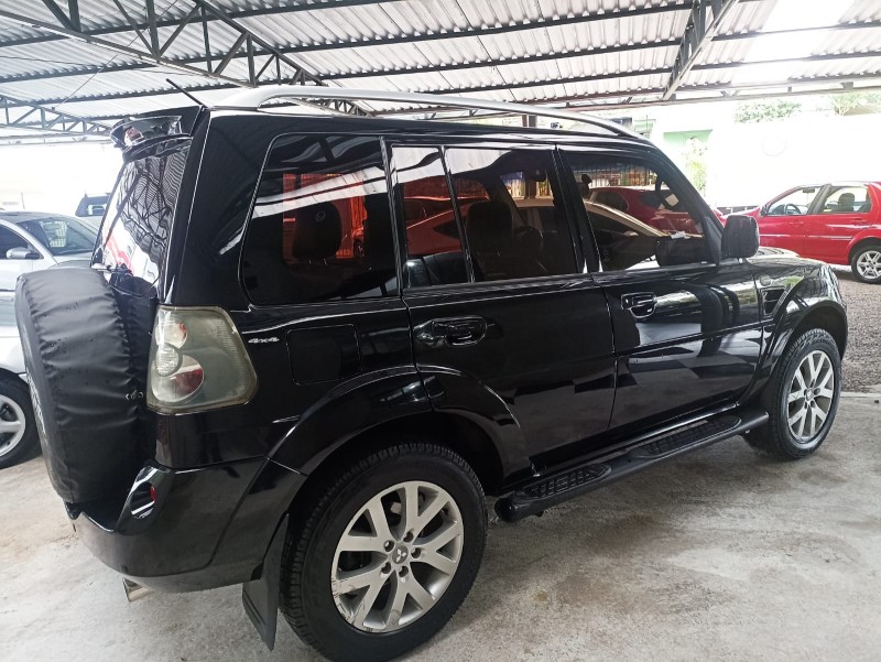 PAJERO TR4 2.0 4X4 16V 140CV FLEX 4P AUTOMÁTICO - 2011 - CAXIAS DO SUL