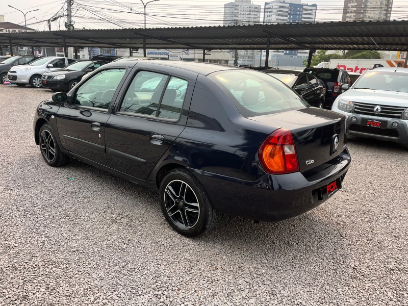 CLIO 1.6 PRIVILÉGE SEDAN 16V FLEX 4P MANUAL - 2007 - CAXIAS DO SUL