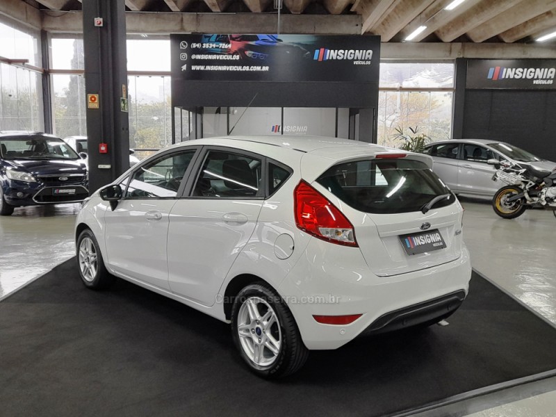 FIESTA 1.6 SEL HATCH 16V FLEX 4P AUTOMÁTICO - 2018 - CAXIAS DO SUL