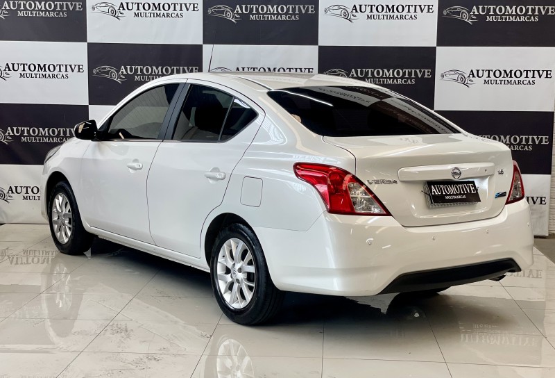 VERSA 1.6 16V FLEX SV 4P XTRONIC - 2018 - CAXIAS DO SUL