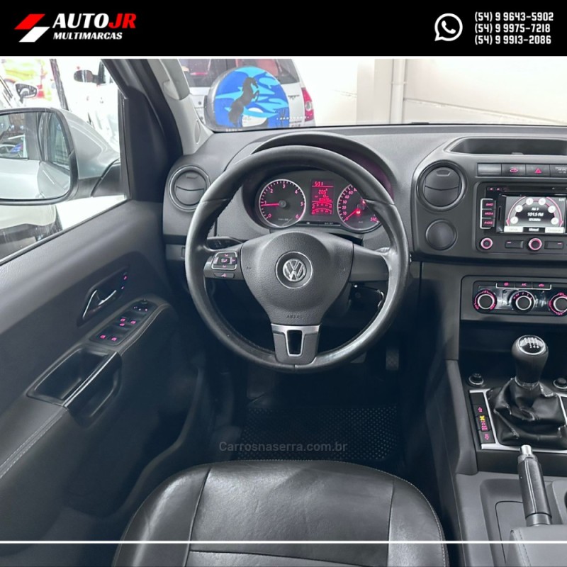 AMAROK 2.0 TRENDLINE 4X4 CD 16V TURBO INTERCOOLER DIESEL 4P MANUAL - 2013 - VACARIA