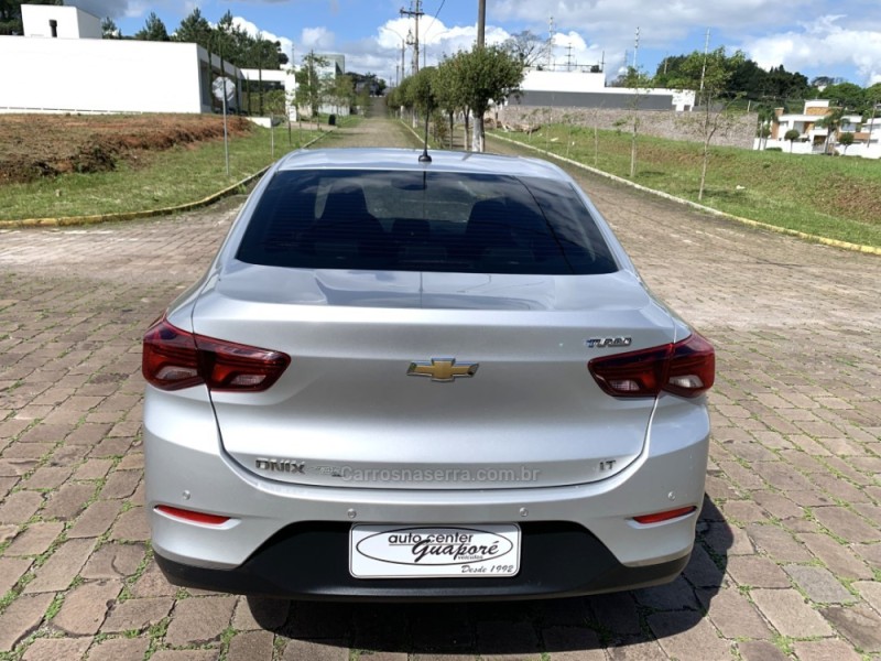 ONIX 1.0	LT PLUS 8V TURBO FLEX 4P AUTOMÁTICO - 2023 - GUAPORé