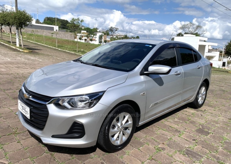 ONIX 1.0	LT PLUS 8V TURBO FLEX 4P AUTOMÁTICO - 2023 - GUAPORé