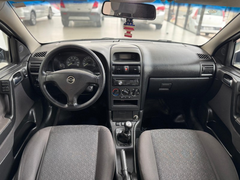 ASTRA 2.0 MPFI ADVANTAGE PLUS 8V FLEX 4P MANUAL - 2009 - SANTA CRUZ DO SUL