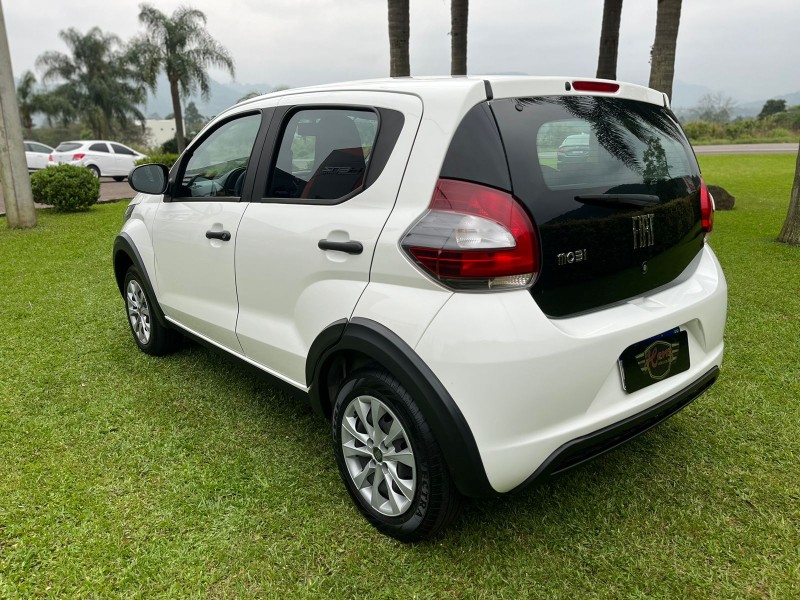 MOBI 1.0 8V EVO FLEX LIKE. MANUAL - 2023 - BOM PRINCíPIO