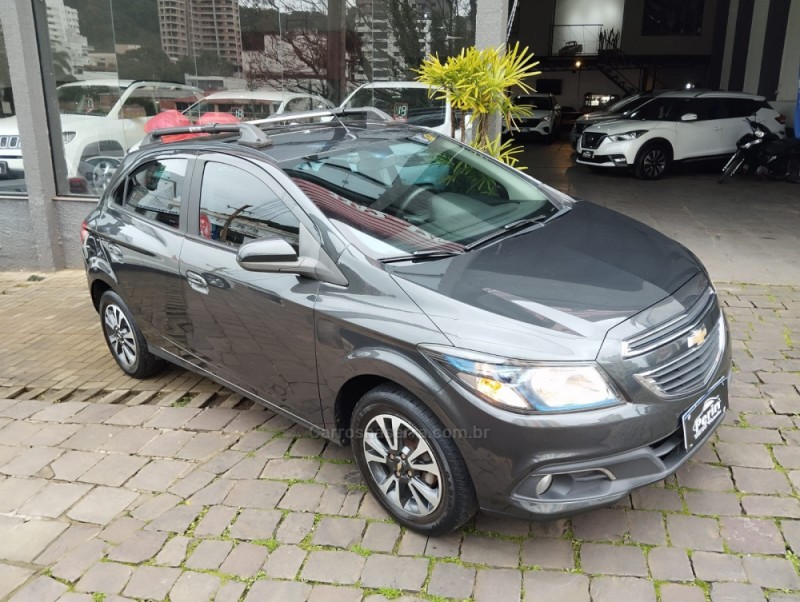 ONIX 1.4 MPFI LTZ 8V FLEX 4P MANUAL - 2016 - MARAU