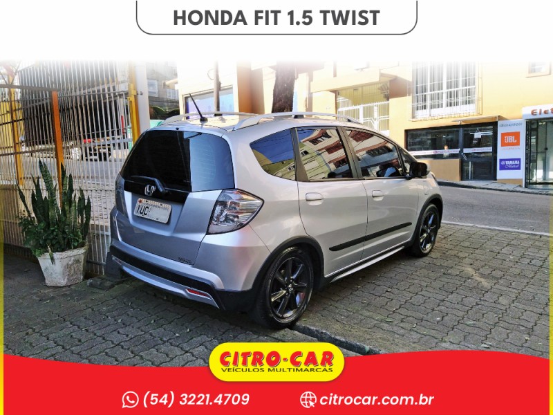 FIT 1.5 TWIST 16V FLEX 4P MANUAL - 2013 - CAXIAS DO SUL