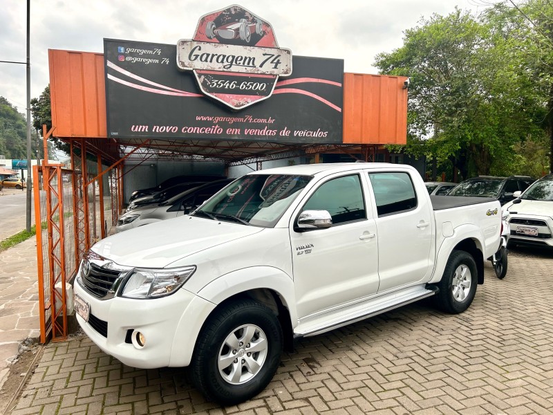 HILUX 2.7 SRV 4X4 CD 16V FLEX 4P AUTOMÁTICO - 2014 - TRêS COROAS