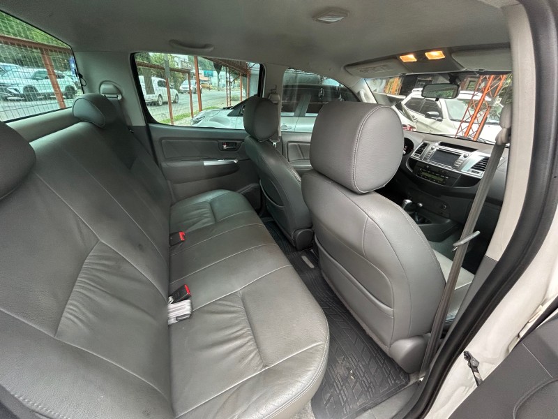 HILUX 2.7 SRV 4X4 CD 16V FLEX 4P AUTOMÁTICO - 2014 - TRêS COROAS