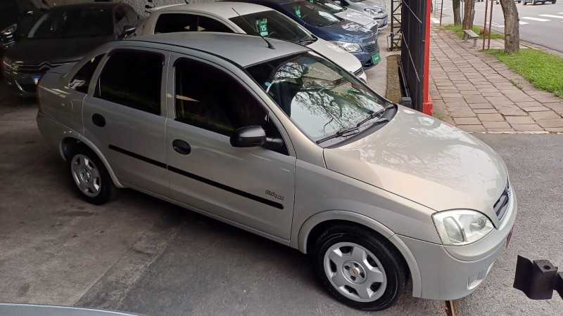 CORSA 1.0 MPFI MAXX 8V GASOLINA 4P MANUAL - 2005 - CAXIAS DO SUL