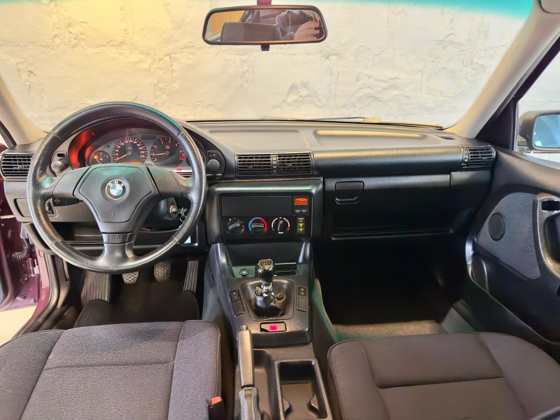 318I 1.8 COMPACT 16V GASOLINA 2P MANUAL - 1995 - CAXIAS DO SUL