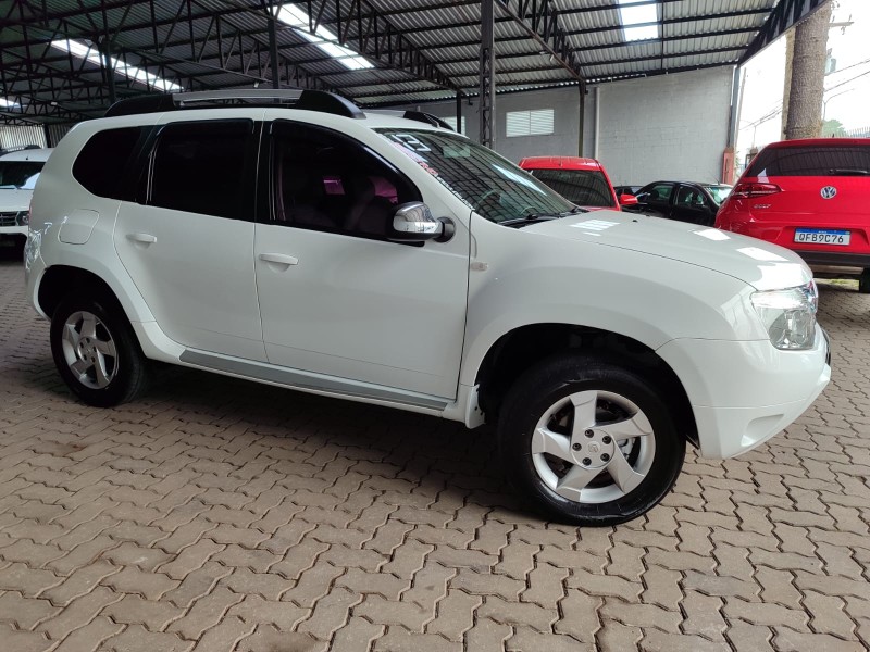 DUSTER 1.6 DYNAMIQUE 4X2 16V FLEX 4P MANUAL - 2013 - CAXIAS DO SUL