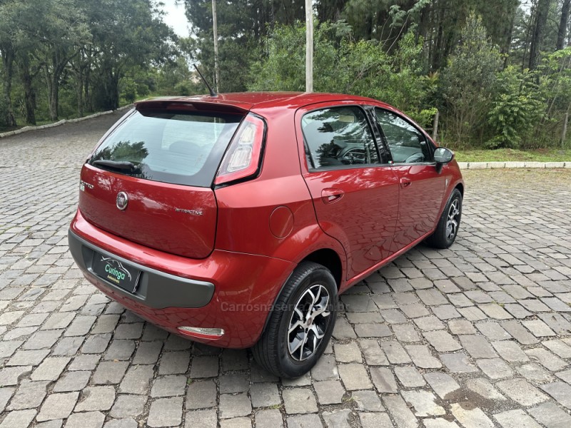 PUNTO 1.4 ATTRACTIVE ITALIA 8V FLEX 4P MANUAL - 2014 - NOVA PRATA