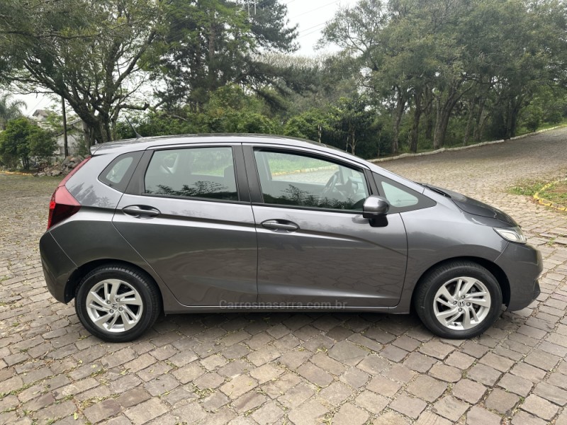 FIT 1.5 LX 16V FLEX 4P AUTOMÁTICO - 2015 - NOVA PRATA