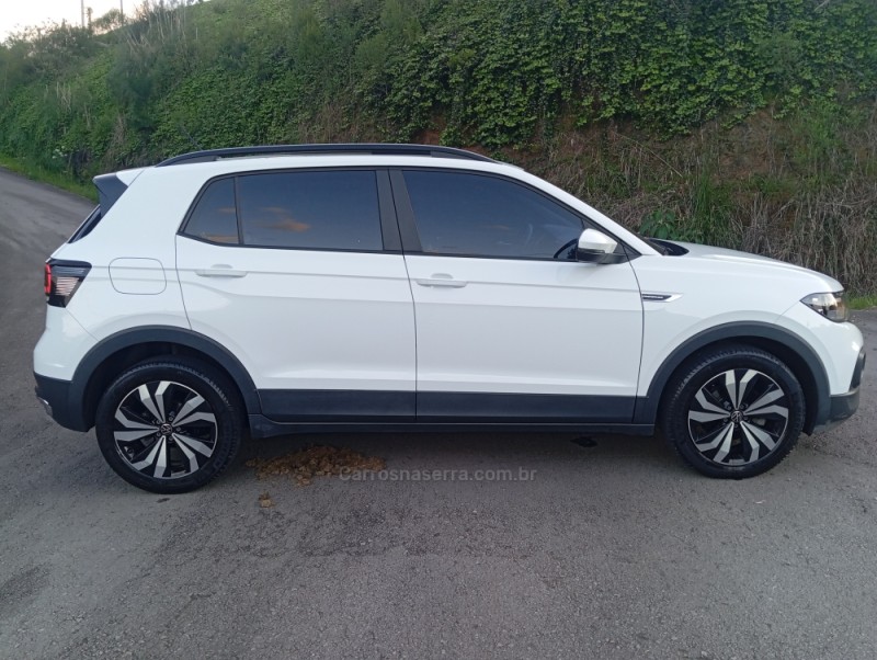 T-CROSS 1.0 COMFORTLINE TSI FLEX 4P AUTOMÁTICO - 2022 - CAXIAS DO SUL