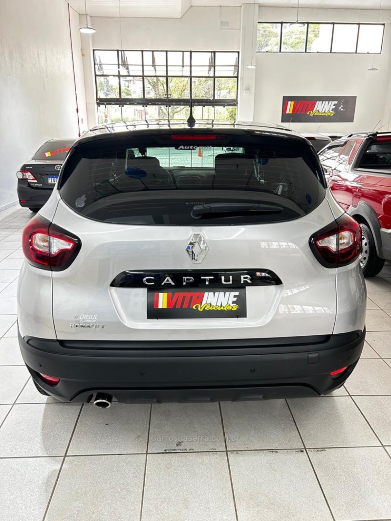 CAPTUR 1.6 LIFE 16V FLEX 4P AUTOMÁTICO - 2019 - CAXIAS DO SUL