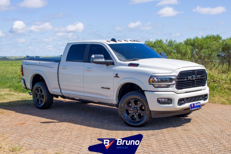 3500 laramie 6.7 cd 4x4 turbo diesel 4p automatico 2022 palmeira das missoes