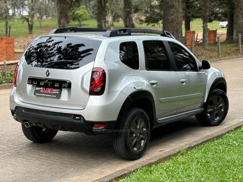 DUSTER 1.6 EXPRESSION 4X2 16V FLEX 4P MANUAL - 2016 - CAXIAS DO SUL