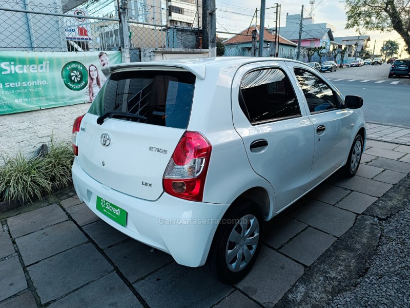 ETIOS 1.3 X 16V FLEX 4P MANUAL - 2013 - BENTO GONçALVES