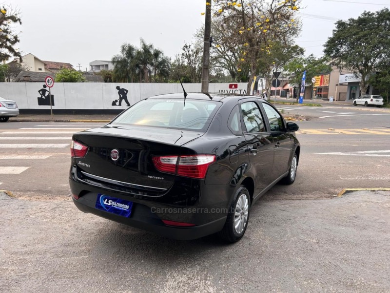 GRAND SIENA 1.0 ATTRACTIVE 8V FLEX 4P MANUAL - 2017 - VENâNCIO AIRES