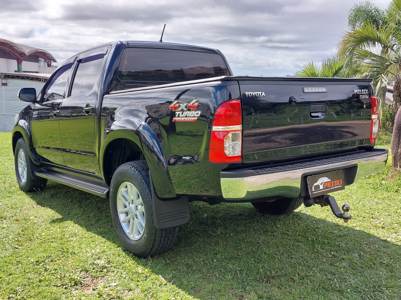 HILUX 3.0 SRV 4X4 CD 16V TURBO INTERCOOLER DIESEL 4P AUTOMÁTICO - 2015 - CAXIAS DO SUL