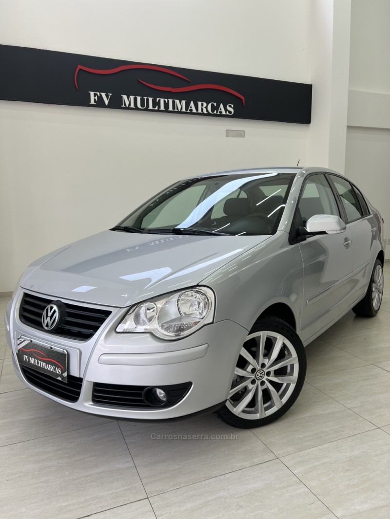 POLO SEDAN 1.6 MI COMFORTLINE 8V FLEX 4P AUTOMATIZADO