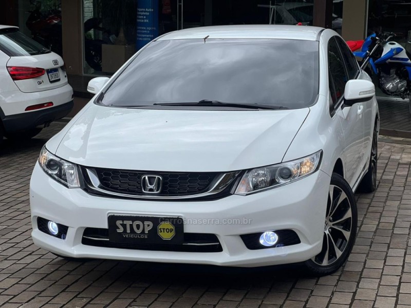 CIVIC 2.0 LXR 16V FLEX 4P AUTOMÁTICO - 2015 - DOIS IRMãOS