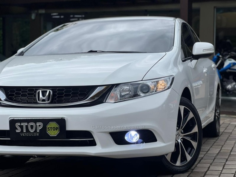 CIVIC 2.0 LXR 16V FLEX 4P AUTOMÁTICO - 2015 - DOIS IRMãOS