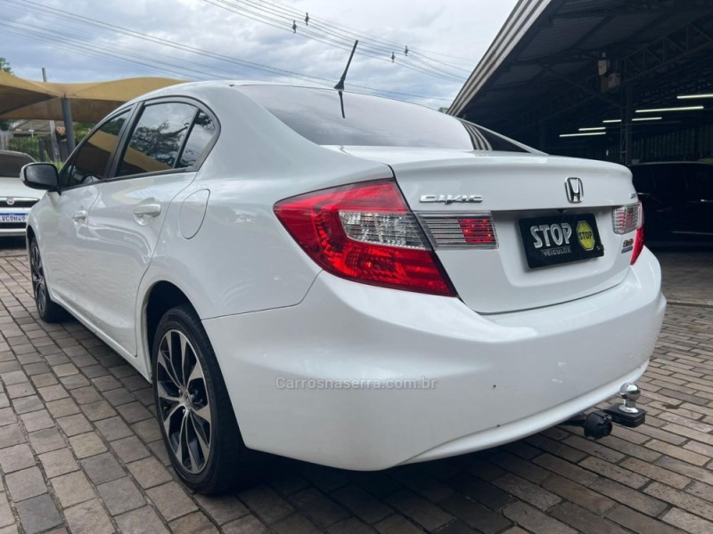 CIVIC 2.0 LXR 16V FLEX 4P AUTOMÁTICO - 2015 - DOIS IRMãOS