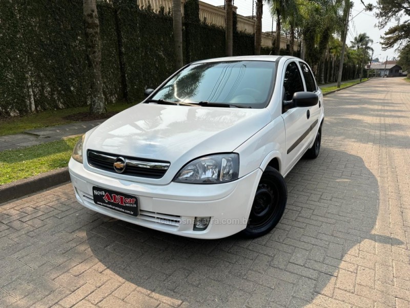 corsa 1.0 mpfi joy sedan 8v flex 4p manual 2003 caxias do sul