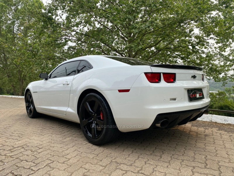 CAMARO 6.2 2SS V8 GASOLINA 2P AUTOMÁTICO - 2011 - DOIS IRMãOS