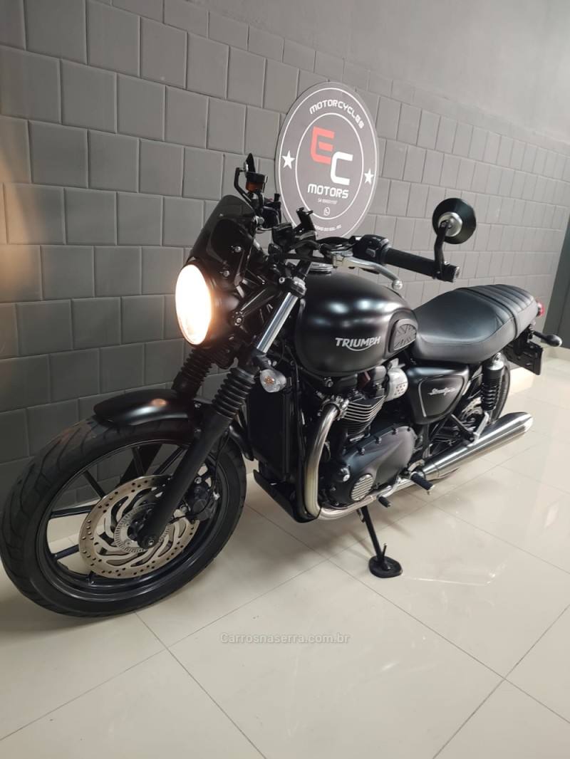 STREET TWIN  - 2017 - CAXIAS DO SUL