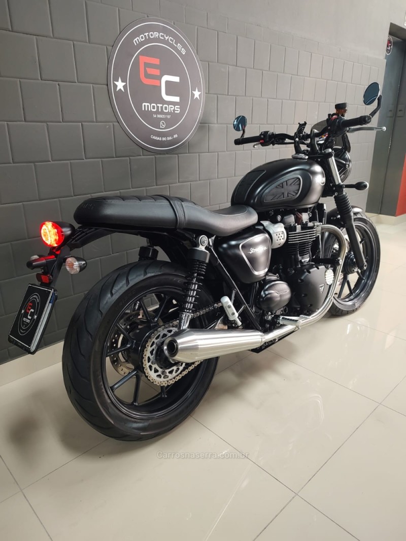 STREET TWIN  - 2017 - CAXIAS DO SUL