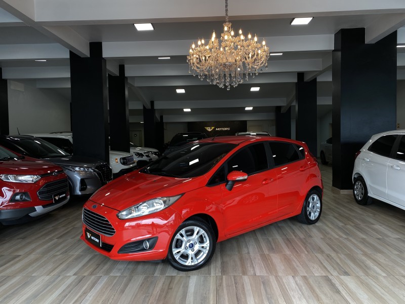 fiesta 1.6 se hatch 16v flex 4p automatico 2015 caxias do sul